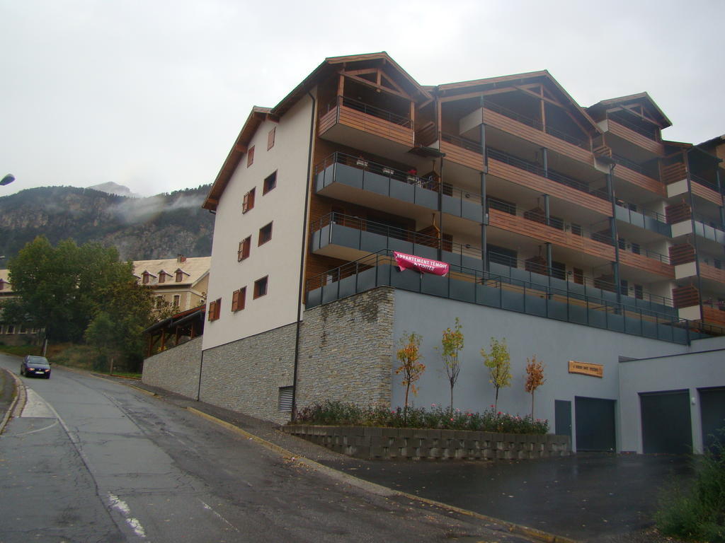 Mar Mar Appartaments Briançon Quarto foto